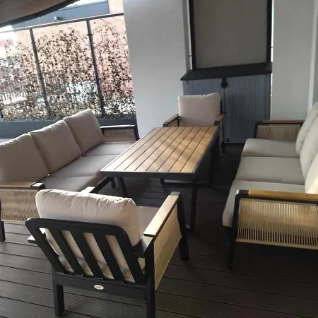 Luxury Penthouse With Large Terrace *