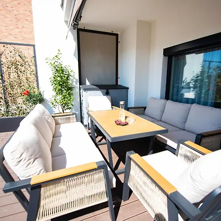 Luxury Penthouse With 55m2 Terrace, Ac And Parking Cracóvia