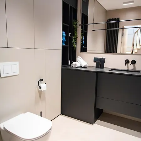 Luxury Penthouse With 55m2 Terrace, Ac And Parking Apartamento